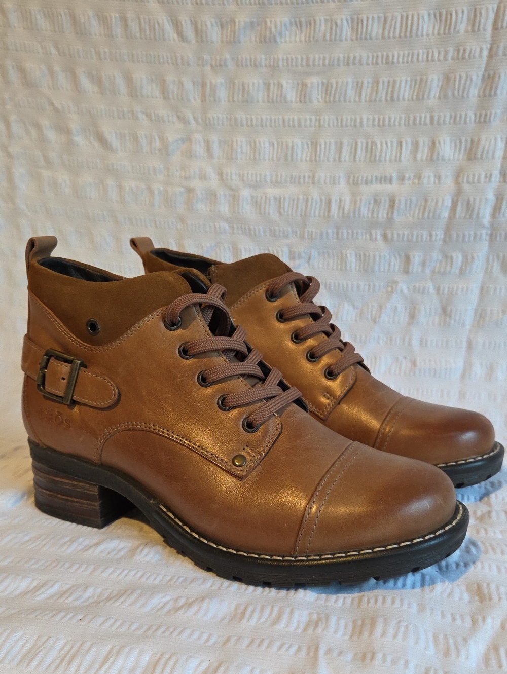 Taos Mini Crave Leather Ankle Boots Caramel Size 38 US 7-7.5 NWOT